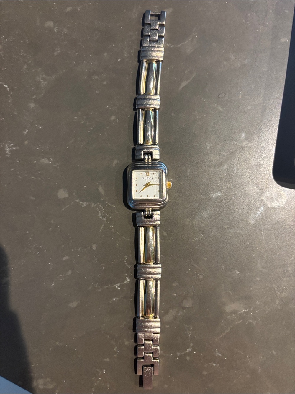 Vintage Gucci watch working